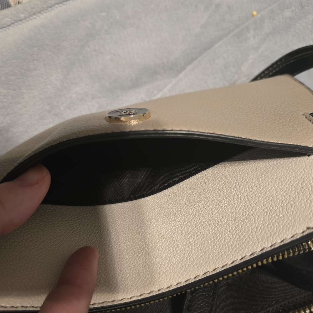 Nine West Crossbody Bag - Picture 8 of 8